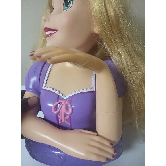 Disney Princess Rapunzel  13" Styling Head Shimmering Makeover Toy - Picture 11 of 12